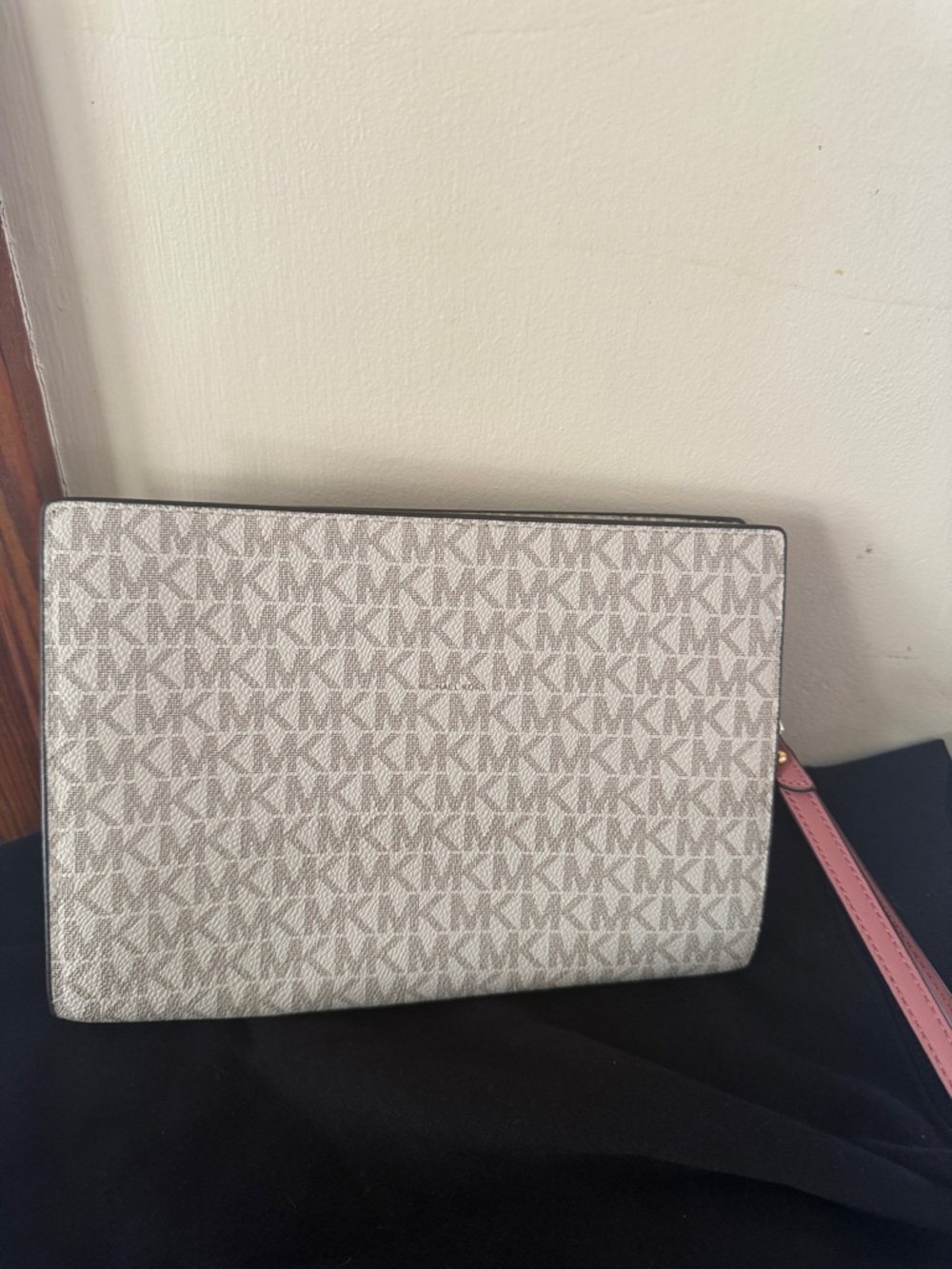 Michael Kors Beige MK Logo Wristlet with Pink Center Stripe - Picture 2 of 4